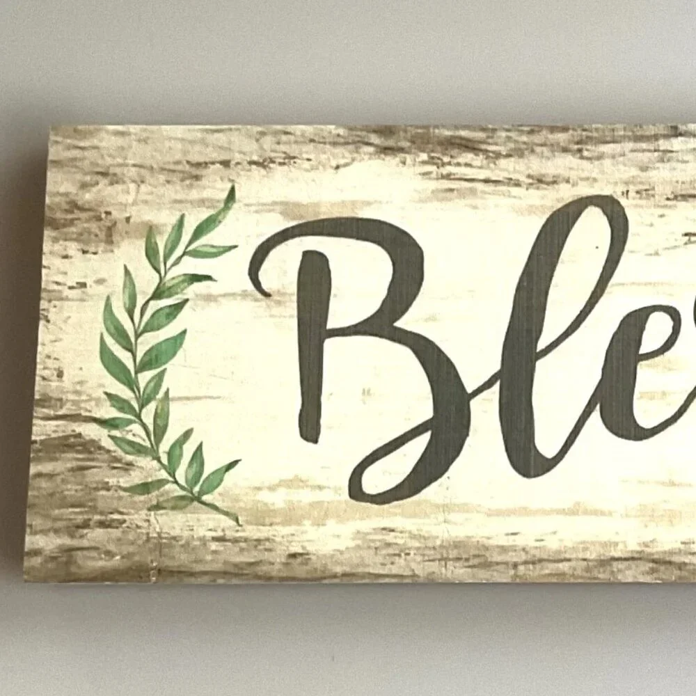 BLESSED WOODEN WALL HANGING DECORATIONS - Picture 6 of 7